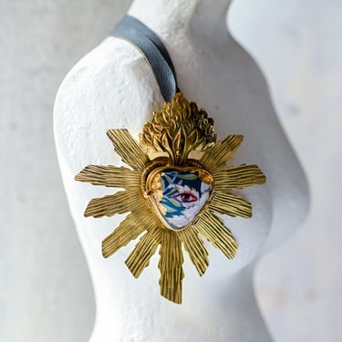 Sacred Heart Thunder Eye Collage Locket Necklace