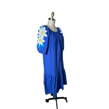 Vintage Beth Michaels Cotton Blue Embroidered Floral mumu loungewear house dress size m 
