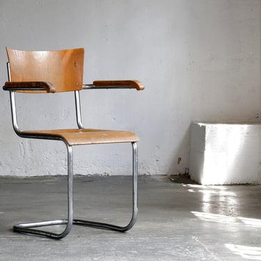 Vintage light brown Bauhaus cantilever chair, model S 43 F 