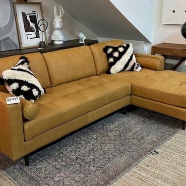 Anders Leather RHF Sectional