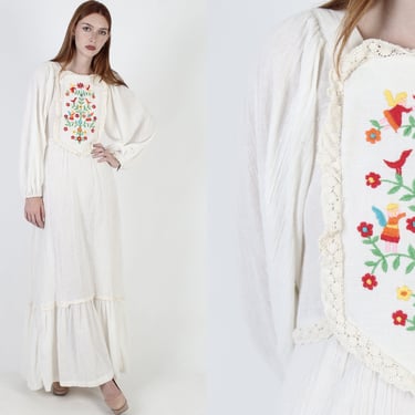 1970s Austrian Embroidered Country Dress, German Angels Floral Scene, Vintage 70's Dirndl Inspired Long Dress Small 