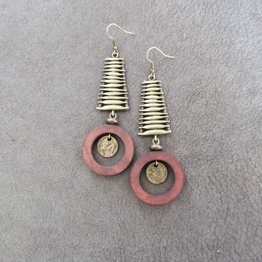 Mid century modern earrings, long brown wood and bronze Afrocentric dangle earrings, chic earrings, African earrings, bold statement earring 