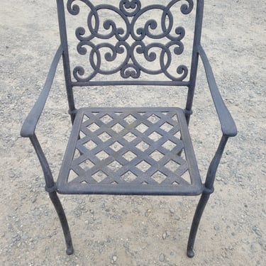 Wrought Iron Style Decorative Metal Patio Chair 33"x24"x24"