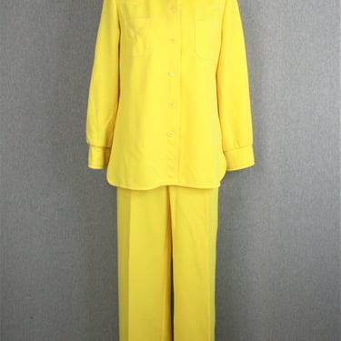 1960's-70's - Lemon Yellow - Women's Leisure Suit - by Jack Winter - Estimated size 14/16 