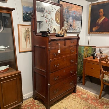 Antique Mahogany Chest of Drawers with Mirror