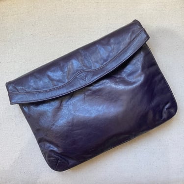 Vintage 70s 80s ANNE KLEIN Clutch + Strap / PLUM Color 