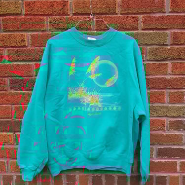 Vintage 1980's Myrtle Beach Pullover Graphic Sweatshirt / L to XL 