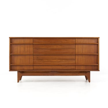 Young Manufacturing Mid Century Curved Walnut Buffet Credenza - mcm 