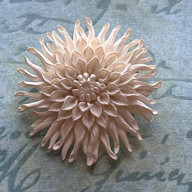 vintage celluloid chrysanthemum brooch 1940s white carved flower pin 