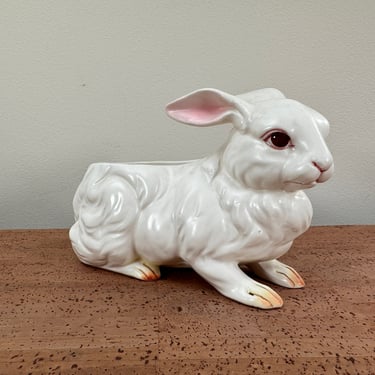 Lefton Ceramic Bunny Rabbit Planter | H3241 