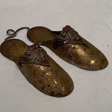 Vintage Brass Tin Slipper Match Holder Safe 