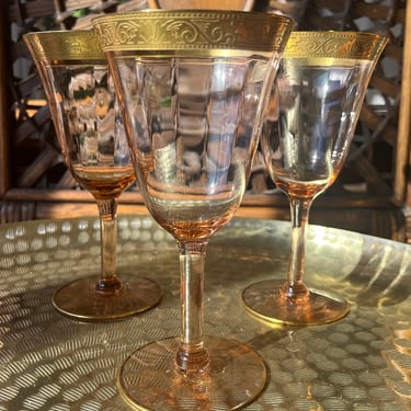 Gold Encrusted Rim Pink Optic Glass Wine Goblets 