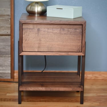 Modern Walnut Side Table Night Stand | Soft Close Drawers | Mid Century End Table | Non-Toxic | Minimal 