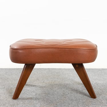 Mid-Century Modern Teak & Vinyl Footstool - (321-169.6) 