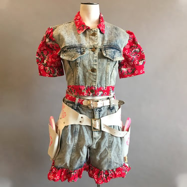 1980s Cowgirl Outfit / Denim Shorts and Jacket Set / Pink Rose Holster / Size Small Medium 