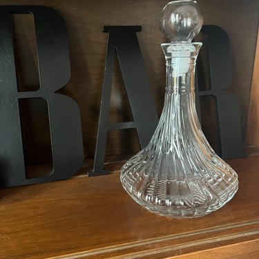 Vintage Rodney Swirl Clear Swirl Wine Decanter 