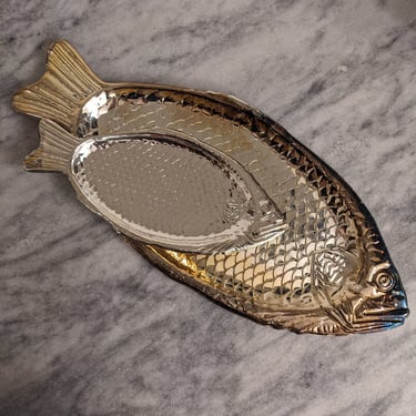 Set of 2 Silver Fish Trays 