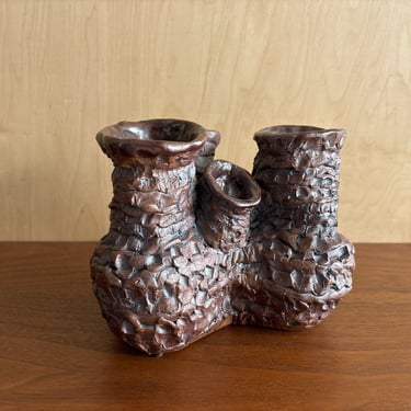 Beverly Politi coiled thumb vase