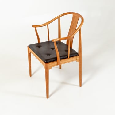 Wegner China Chair for Fritz Hansen in Cherry and Leather 