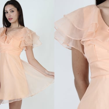 Vintage 70s Whimsical Plain Dress Lace Flutter Ruffle Sleeve Solid Full Skirt Mini 