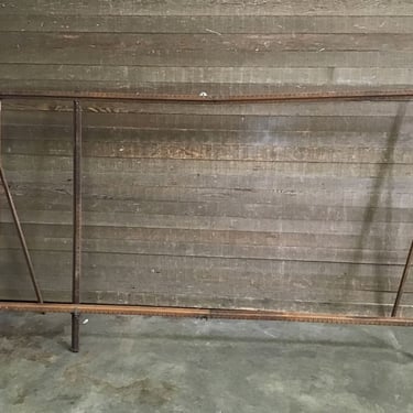 Vintage Lace Curtain Stretcher (Tacoma)