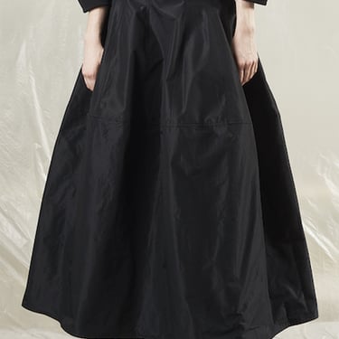 Hyper Memory Cloth Flared Skirt