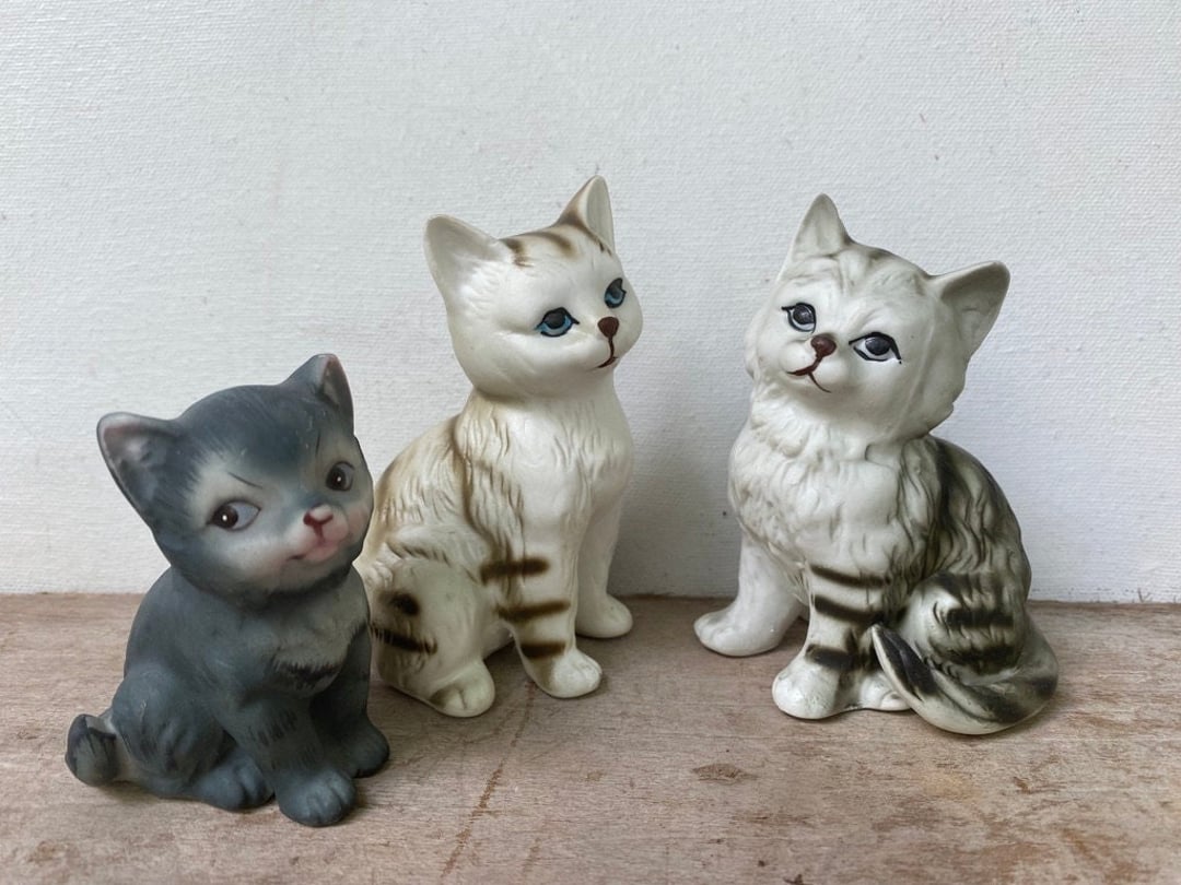 Vintage Mismatched Cat Figurine Family, Gray Tabby Cats