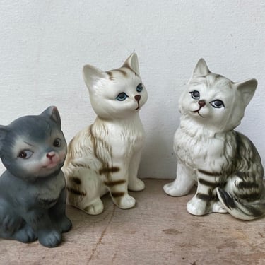 Vintage Mismatched Cat Figurine Family, Gray Tabby Cats