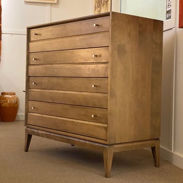 Heywood Wakefield Cadence 4-Drawer Chest, Circa 1955 - *Please ask for a shipping quote before you buy. 