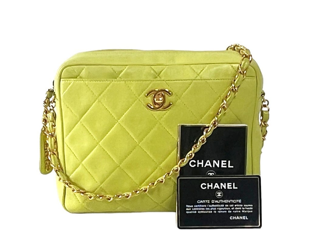 Vintage 90s CHANEL CC Logo Lime Green Quilted Leather Chain