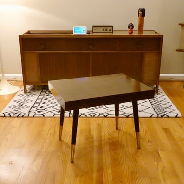 Mid-Century Modern Rosewood Formic Tappered Leg Side / End Table - Free Shipping 