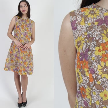 Vintage 70s Bright Colorful Floral Dress / All Over Print Flower Power Material / Womens Gardening Outdoor Mini Frock 