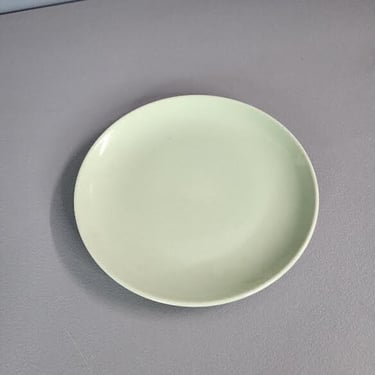 Russel Wright Iroquois Casual China Avocado Green Dinner Plate 