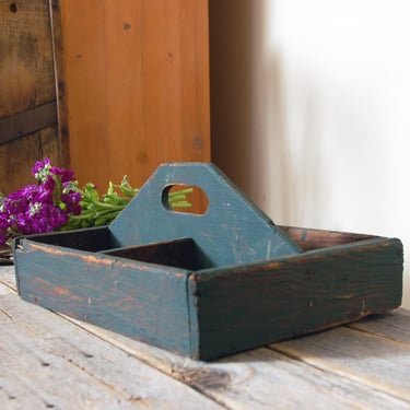 Antique wooden work box / green rustic tool box / vintage divided wooden carrier / gathering box / antique tool box / farmhouse planter 