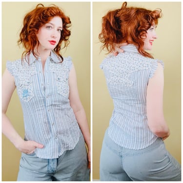 Y2K Deadstock Blue Floral Ditsy Western Shirt / Vintage Pear Snap Ruffled Stripe Cotton Blouse / Small 