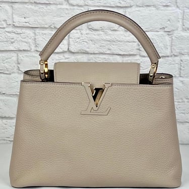 Louis Vuitton Capucines MM, Galet/Gold