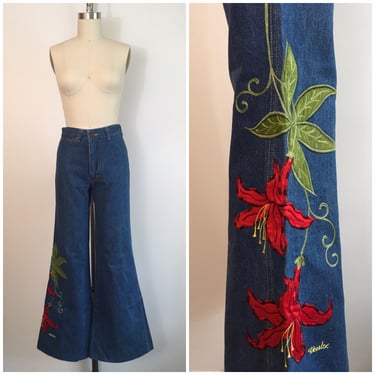 Vintage 1970s Cheslik Appliqué Blue Jeans 70s 80s Denim High Waisted Bell Bottom Floral Jeans Designer 