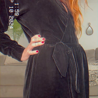 Vintage Velvet Dress Liz Claiborne | 80s Velvet Black Wrap Dress | Size M  | Cocktail Dress | Cocktail Parties Dress | Weddings Event Dress 
