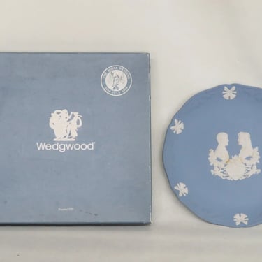 Wedgwood England Jasperware Blue Royal Wedding 1986 Plate in Box 3637B
