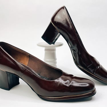 Vintage 1970s Dark Chocolate Brown Patent Leather Slip On Pump w Chunky Heel & Gold Piping by Life Stride USA Size 6.5 / 7 Narrow | Working 