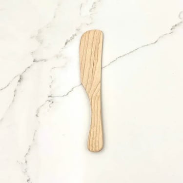 Artisanal Maple Spreader