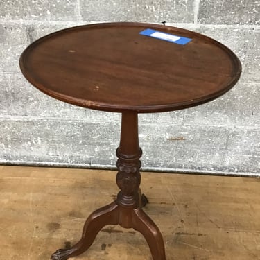 Vintage Clawfoot Side Table (Seattle)