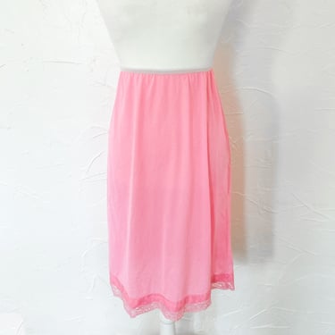 60s/70s Pink Lace Nylon Half Slip | Small/Medium 
