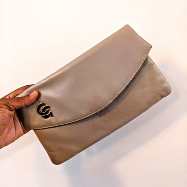 Tan Vintage C. Gianna Clutch Bag