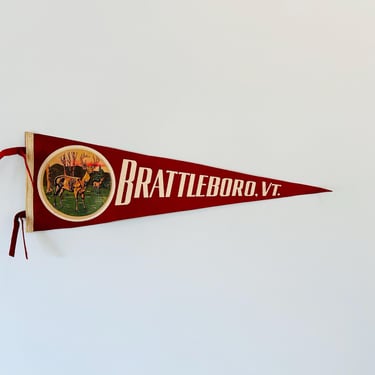 Vintage Brattleboro Vermont Souvenir Pennant Featuring Sewn On Deer Patch 