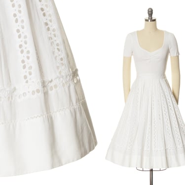 Vintage 1950s Skirt | 50s White Cotton Eyelet Lace High Waisted Full Summer Swing Skirt (small) 