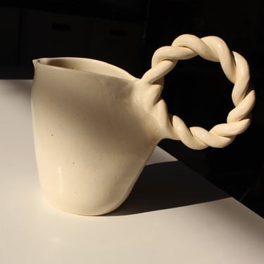 Rope Pitcher