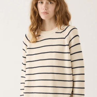 Lilica Cotton Sweater in Off White/Navy