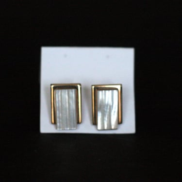 vintage swank cufflinks gold tone and mother of pearl 