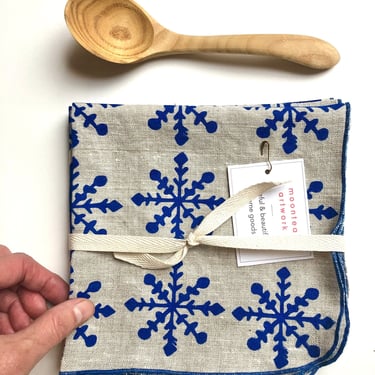 Snowflake linen napkin, Winter Design, holiday table 